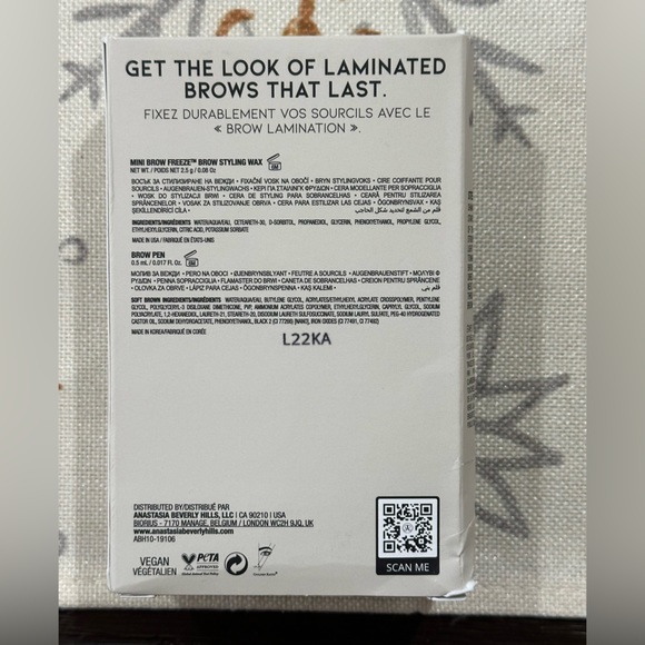 Anastasia Laminated Look Brow Kit - Picture 2 of 5